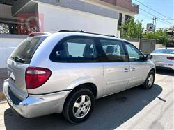 Dodge Caravan